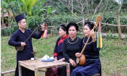 Giảm nghèo thông tin đặc biệt quan trọng đối với đồng bào dân tộc thiểu số và miền núi