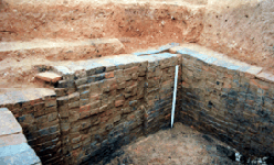Vua Lê Thái Tổ sáng lập ra nhà Lê sơ khi mất được quàn ở đâu Thanh Hóa, mộ cổ hình vuông là mộ thật?