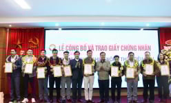 Thuốc chữa bệnh gan A Súa được công nhận là sản phẩm công nghiệp nông thôn tiêu biểu tỉnh Lai Châu năm 2023