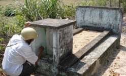 Một khu rừng cấm của người Chăm ở Bình Định có ngôi mộ cổ 'Vua bà', chủ nhân là bà thứ phi vua Quang Trung