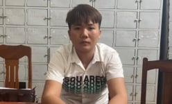 2 thanh niên đánh nhau, 1 người bị đâm chết