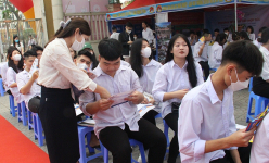Hưng Yên: Hơn 3.000 người tham gia Ngày hội tư vấn học nghề và tuyển dụng việc làm