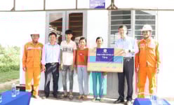 PC Gia Lai bàn giao nhà Tình nghĩa tặng các gia đình đặc biệt khó khăn