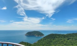 Cách đất liền có 11km, 18 hòn đảo lớn nhỏ ở Thanh Hóa còn hoang sơ thế này đây