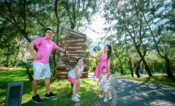 Nhân ngày Gia đình VN 28/6: Mẹ đảm Hà thành gắn kết tình cảm gia đình bằng đồng phục khi đi du lịch