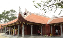 Một ngôi đền kiểu kiến trúc cổ ở Thái Bình thờ Bát Nạn Đông Nhung Đại tướng quân Vũ Thị Thục, bà là ai?