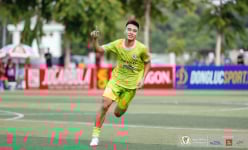 Phan Thái: Chàng trai xứ Nghệ với đôi chân làm mê hoặc lòng người 