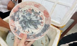 Một vùng biển ven bờ ở Quảng Ngãi phát lộ la liệt cổ vật thời nhà Minh, thế kỷ 16-17