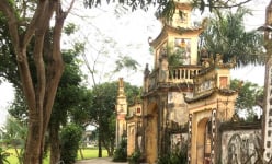 Chùa làng ở Hà Nam 2 tòa 9 gian với chuyện ly kỳ sứ thần nhà Lê đi sứ Ma Cao được thần báo mộng