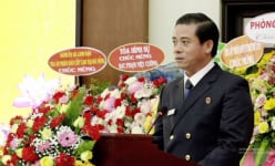 Ngoài Phó chánh án, 2 cán bộ của Tòa án nhân dân Cấp cao tại Đà Nẵng đã bị bắt là những ai?