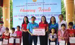 Agribank Quảng Trị đồng hành cùng Chương trình trao tặng “Góc học tập yêu thương”
