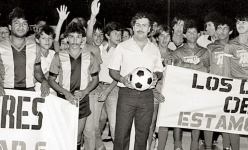 'Ông trùm ma tuý' Pablo Escobar: Người hùng và tội đồ của bóng đá Colombia