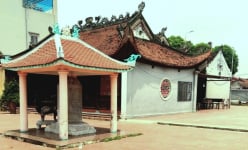 Dòng họ Nghiêm ở một làng cổ của Bắc Ninh 10 đời liên tiếp có người làm quan to, có cuốn gia phả quý hiếm