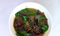 Loài ốc này đem nấu canh với một loại lá rừng thành món đặc sản miền núi ở Quảng Nam, Quảng Ngãi