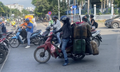 Hà Nội cấm xe máy không đạt tiêu chuẩn khí thải: Chuyên gia nói 'không nên làm đột ngột'