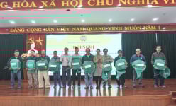 Hội Nông dân Đà Nẵng tập huấn mô hình “Đưa rác vào bờ, giảm thiểu rác thải nhựa trên biển”