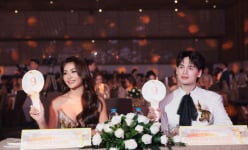 Hoa hậu Xuân Hạnh hội ngộ ca sĩ Nguyễn Trần Trung Quân trên 'ghế nóng'
