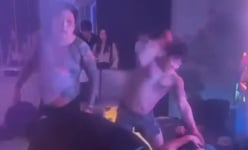 Nhóm 'giang hồ' Hàn Quốc dùng hung khí tấn công chủ cơ sở giải trí ở quận 1 tử vong, nhân viên bị thương nặng