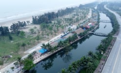 Hà Tĩnh: Ki ốt, nhà hàng dựng lên lộn xộn trong dự án quần thể du lịch sinh thái biển Xuân Thành