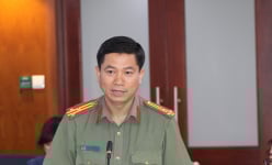 Từ vụ 2 bé gái thất lạc mẹ tại phố đi bộ Nguyễn Huệ, Công an TP.HCM cảnh báo về tội phạm mua bán người