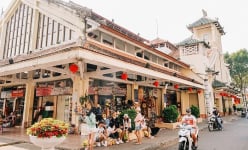 Một cái chợ cổ xưa ở Cần Thơ, hơn 100 năm trôi qua đã đổi tên gọi tới 4 lần, đó là chợ nào vậy?