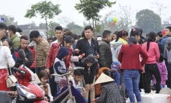 Chợ làng cổ, chợ cầu may độc lạ nhất ở tỉnh Nam Định, cả năm vắng lặng, sao chỉ tấp nập một phiên?