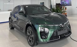 Giá xe VinFast VF7 lăn bánh tháng 4/2024: Có đủ hấp dẫn?
