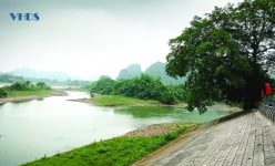 Vùng đất cổ ở Thanh Hóa có làng Cùng, làng Ngốc đẹp như phim soi bóng nước con sông nổi tiếng