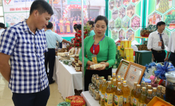 Nỗ lực đưa thương hiệu 'Hành tăm muối Yên Thủy” vươn xa