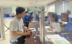 Bất ngờ trước đề xuất miễn bảo hiểm thất nghiệp và nguy cơ rút BHXH 1 lần