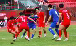 U16 Việt Nam thắng đậm U16 Uzbekistan, CĐV Đông Nam Á khen 'ngầu'
