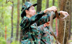 Hoa hậu Thùy Tiên hoảng sợ phát khóc vì “thử thách nhỏ' trong tập 1 'Sao nhập ngũ'