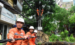 EVNHANOI sẵn sàng ứng phó với nguy cơ ngập lụt tại Hà Nội