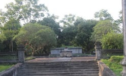 Đây là vị vua anh minh triều nhà Lê Sơ với 10 thành tựu nổi bật, lăng mộ hiện ở Thanh Hóa