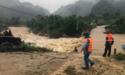 Tìm thấy thi thể 2 nạn nhân bị lũ cuốn trôi khi đi qua cầu tràn ở Sơn La