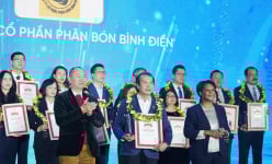 Phân bón Bình Điền tiếp tục đạt danh hiệu “Top 50 doanh nghiệp xuất sắc nhất Việt Nam năm 2024”