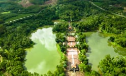 Lăng mộ của ông vua nhiều vợ, lắm con, đông cháu nhất vương triều nhà Nguyễn tọa lạc trên một ngọn núi ở Huế
