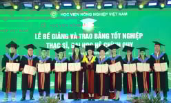 Giám đốc Học viện Nông nghiệp Việt Nam nhắn gửi các tân cử nhân, kỹ sư: 'Ngày mai Học viện tự hào về các em'