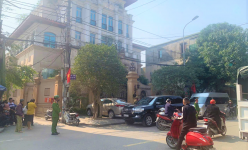 TIN NÓNG 24 GIỜ QUA: Khám xét nhà 1 nữ 'đại gia' ở Nghệ An; nữ nhân viên ngân hàng nghi bị đánh ghen