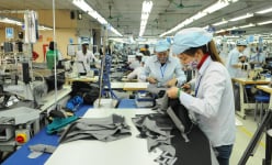 Xuất khẩu dệt may Việt Nam cần điều kiện gì tiếp đà tăng trưởng sau khi leo 'top' thế giới?