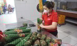 Đặc sản Đà Nẵng vào mùa Tết, làm chả, nem, lạp xưởng thơm nức 'mùi ngon', có sản phẩm đạt 4 sao OCOP