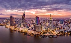 Giá nhà đất ở TP.HCM tăng đến bao giờ? Bài 1: Giá nhà đất, căn hộ cao 'đỉnh nóc' chưa từng thấy!
