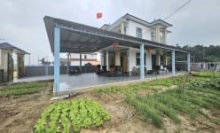 Nông thôn mới Quảng Bình, dân nhận tiền tỷ đền bù rồi chi tiêu thế nào mà làng đẹp như phim?