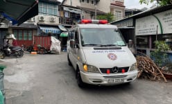 Phát hiện người đàn ông chết bất thường trong nhà với tư thế ngồi treo cổ