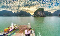 Mọi con đường đều... dẫn tới Cát Bà