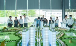 Lãnh đạo Bộ Xây dựng nói gì về mô hình giao dịch bất động sản điện tử?