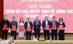 Chủ tịch Hội NDVN Lương Quốc Đoàn trao Quyết định thành lập Đảng bộ bộ phận, Chi bộ trực thuộc Đảng bộ T.Ư Hội NDVN