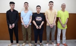 Triệt phá đường dây mua bán vũ khí quy mô lớn, hơn 70 nghi phạm sa lưới