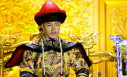 Vì sao Khang Hi giật mình khi nhìn thấy Càn Long?