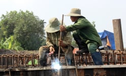 Thời hạn chót bàn giao mặt bằng thi công quốc lộ 13 và Vành đai 3 qua Bình Dương?